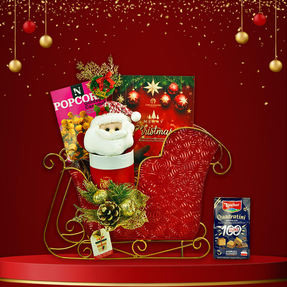 Hamper World Santa Sleigh Cuddle